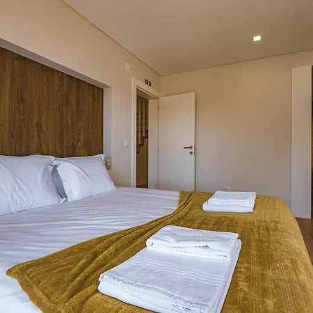 Holiday home Pinhal Da Colmeia - Pool, Tree House And Games *