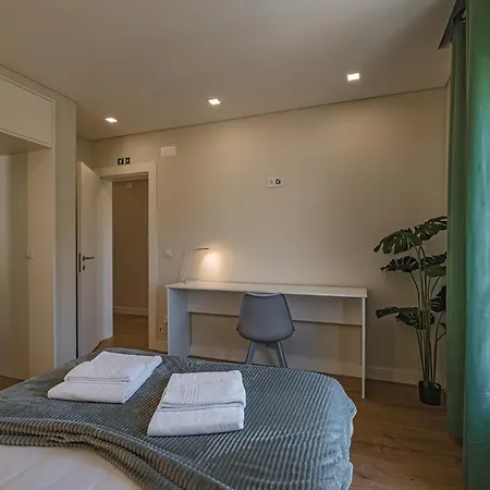 Holiday home Pinhal Da Colmeia - Pool, Tree House And Games